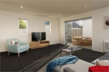 Luxury home private and spacious, walk everywhere - Blenheim