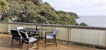 “The Yard master” Schooner Bay - Great Barrier Island