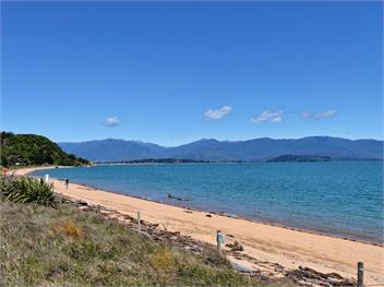 Tuis on Tata (Bachcare) - Tata Beach
