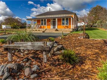 The Lazy Carrot (Bachcare) - Ohakune