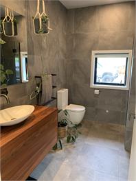 Modern Summer House with Swimming Pool and Spa - Raglan