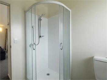 Whitestone Cottage - Te Anau Lakefront - Te Anau