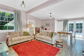 Rose Cottage - Masterton