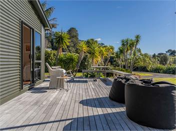 Wai Whare (Bachcare) - Whitianga