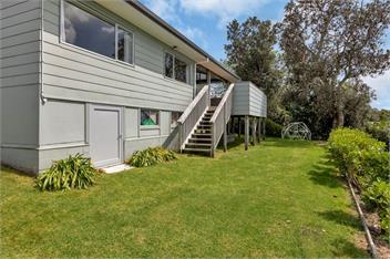 Sea Serenity (Bachcare) - Ruakaka