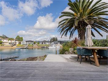Waterfront Paradise (Bachcare) - Pauanui