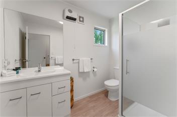 Stroll to the Lake - Kinloch - 250m walk - Taupo