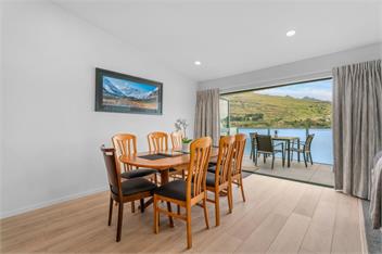 Frankton House (Bachcare) - Queenstown