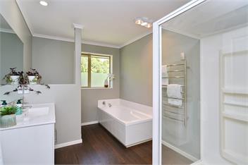 Stay at Puhara - Parklands Getaway - Christchurch