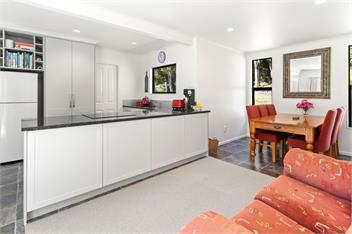 Hill Cottage (Bachcare) - Featherston