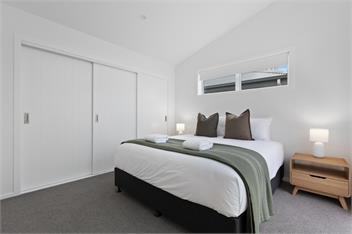 Perfect Papamoa Beach Bach - Tauranga
