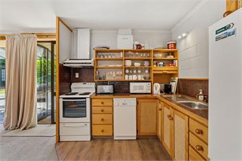 Lakeside Serenity (Bachcare) - Wanaka