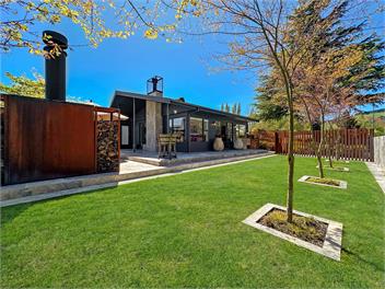 The One - Kinloch, Taupo - Taupo
