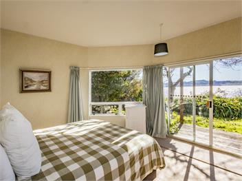 Moeroa (Bachcare) - 