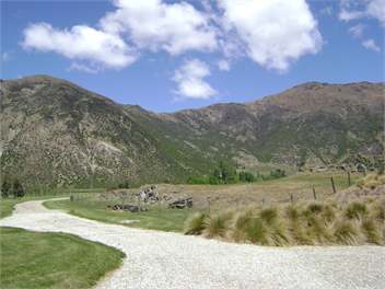 Award Winning Historic Warbrick Stone Cottage - Queenstown