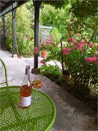 Historic Winter Ski Cottage/Summer River Cottage. - Queenstown