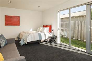 Luxury home private and spacious, walk everywhere - Blenheim