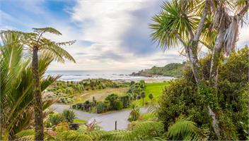 Miro Cottage - Hydrangea cottages - Punakaiki