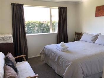 Brook Green on Meadowstone - free Wifi - Wanaka 9305