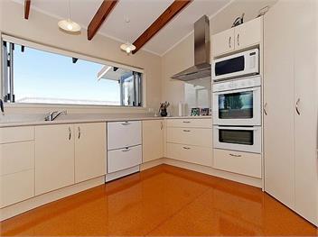 Views on Rimu (Bachcare) - Whitianga