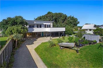 Elevated Beach Oasis (Bachcare) - Ohope