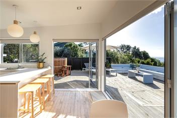 OCEAN BREEZE COTTAGE - Coast & Country - Waiheke Island