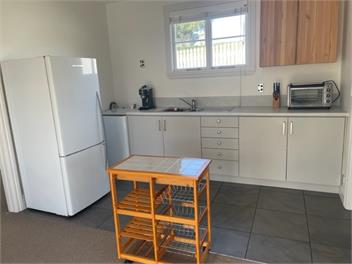 Honey Bee Cottage - Lower Moutere