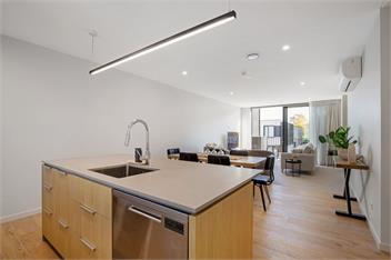 Modern and Central (Bachcare) - Christchurch