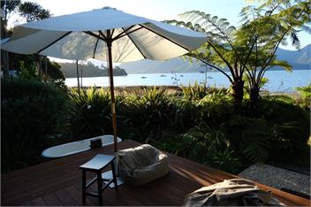 Luxury Waterfront Retreat at Mahau Sound - Mahau Sound
