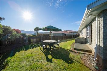 Cosy Crib (Bachcare) - Te Anau