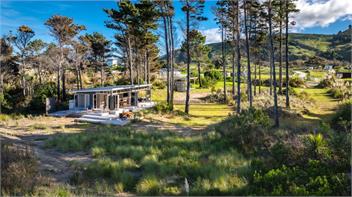 Mahanga Dunes Retreat (Bachcare) - Mahia