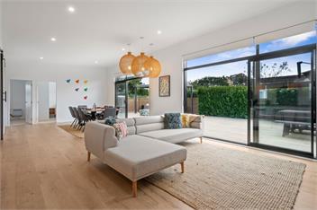 House Naomi (Bachcare) - Martinborough
