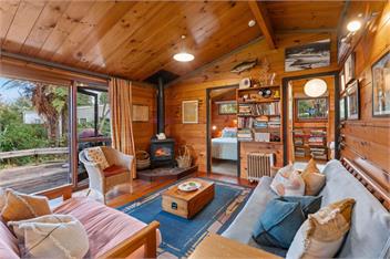 Hatepe Lake Taupo Retreat - Lake Taupo