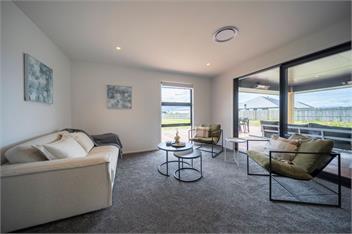 Breaksea Basecamp (Bachcare) - Te Anau