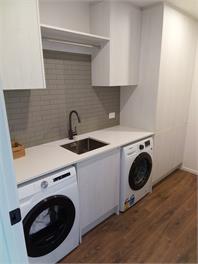 Central Cromwell Charm -