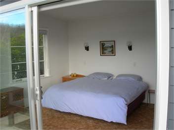 Waterfront Bach, 913 Acacia Bay Road, Taupo - Taupo
