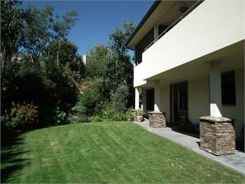 Westmorland hill 3 bed apartment. Warm, Internet & power included. - Christchurch