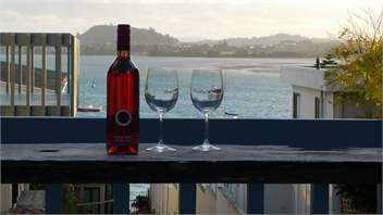 Bucklands Beach Waterfront Accomodation - Aukland