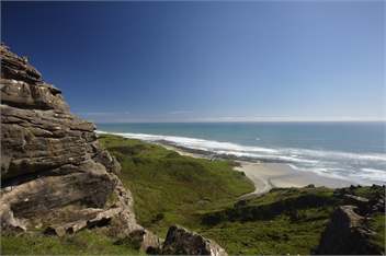 Golden Bay Shearing Shed Retreat at Te Hapu - Nelson