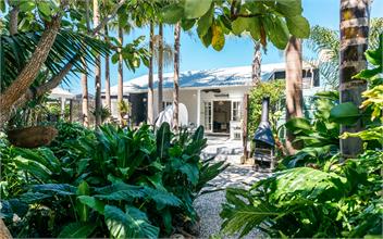 ONEROA SUMMERHUS : Coast and Country - Waiheke Island