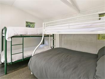 Spacious Lake Tarawera Retreat – Ideal for Groups, Families & Team Getaways - Rotorua