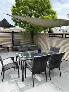 A Home Away from Home by Hagley Park - Christchurch
