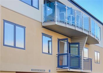 Central Water Views (Bachcare) - Queenstown