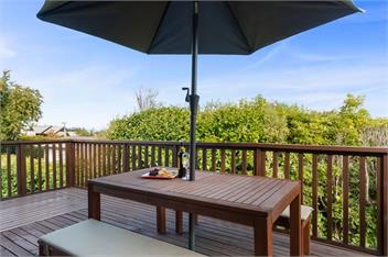 Rainbow Lake House (Bachcare) - Taupo Central