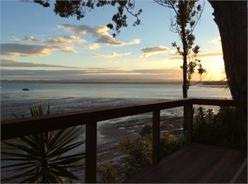 Coastal Nature Haven - Auckland
