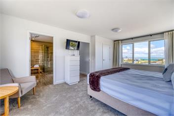 Deluxe Break Away - Northland