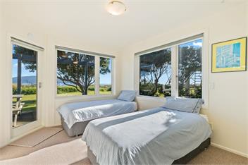 Kapiti Panorama (Bachcare) - Waikanae Beach