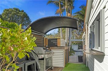 Waterfront - private spa, pool, sauna - Waihi Beach