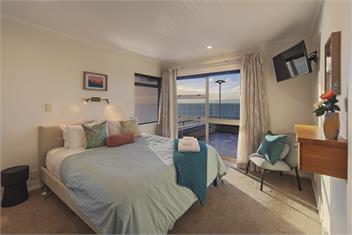 Aquavista - Incredible Nelson Sea Views - Nelson