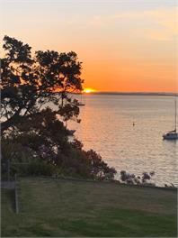 Peaceful Picnic Bay (Bachcare) - Surfdale